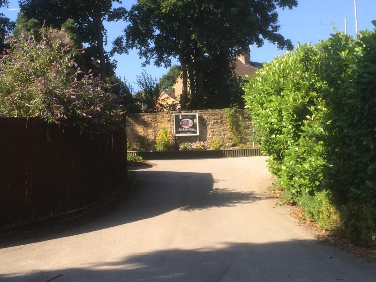 Castle Green Bed And Breakfast Ashbourne  Exterior photo